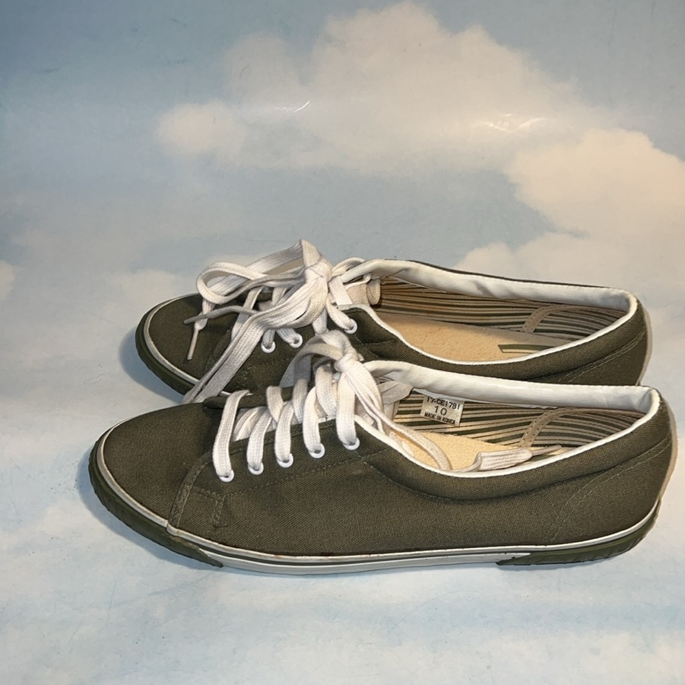 Joan&david womans sneaker - Picture 2 of 13